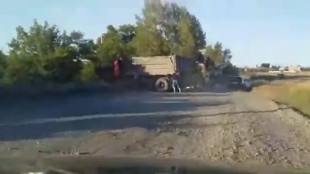 Аюта - убирают мусор. 2018 июнь| Блокнот Шахты смотреть онлайн