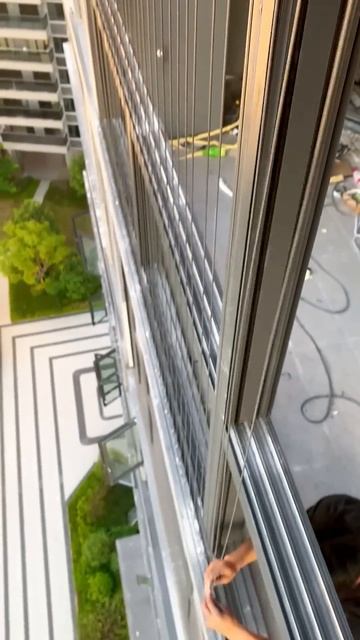 Balcony window guardrail installation process смотреть онлайн