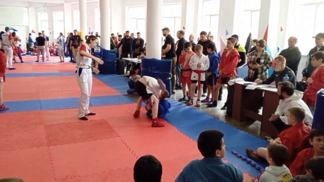 Самбо четверть финал смотреть онлайн
