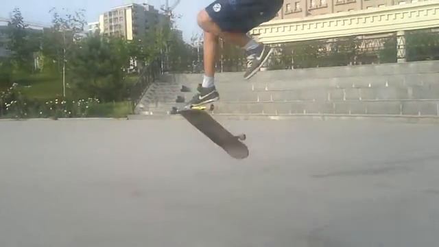 Как делать Вериал кикфлип (Verial Kickflip) смотреть онлайн