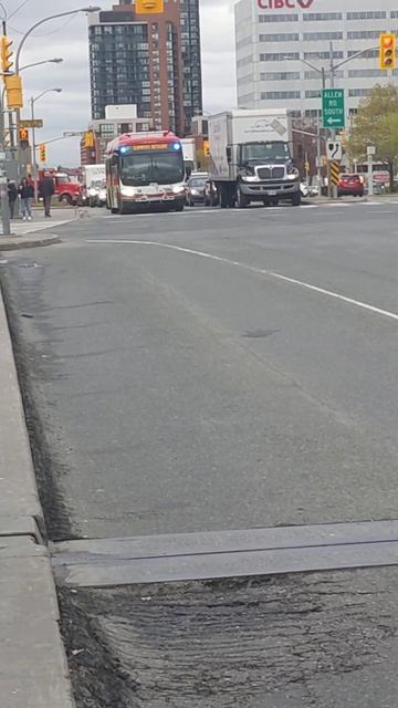 TTC 2019 NFI New Flyer XE40 Xcelsior CHARGE #3703 after morning rush hour смотреть онлайн