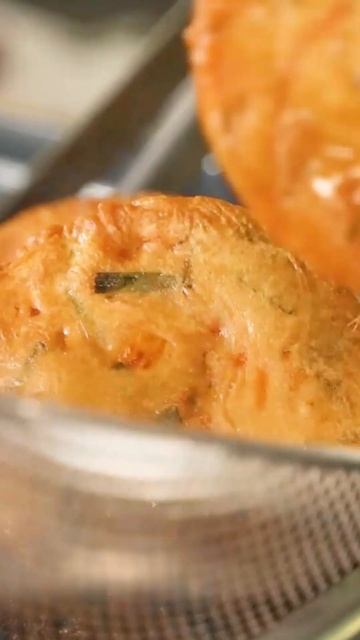 Shrimp Cake — Indulge In The Crispy And Savoury Goodness #shorts #streetfood  #food