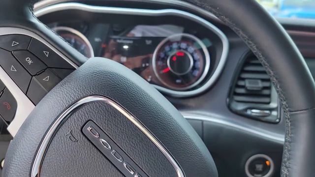 2015 Dodge Challenger signed by the @BlueAngelsZespol смотреть онлайн