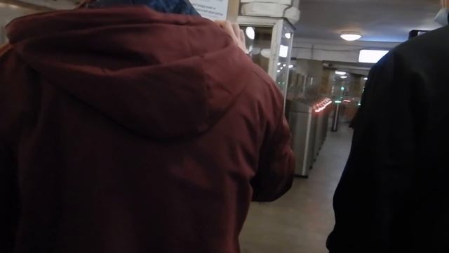 Сорвали королевский шабаш контролёров. Да будет наше метро чистым смотреть онлайн