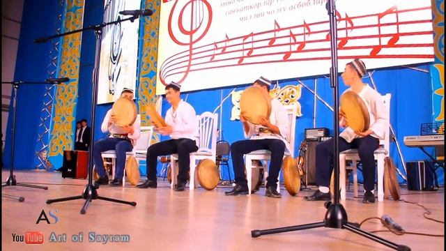 Farhod Mansurov { O'zbegim Guruhi } - O'zbek Milliy Cholgu Asboblari Festivalida 2017 Yil.