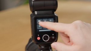 Познакомьтесь с Godox V100!