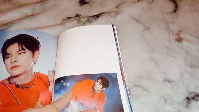 Stray Kids ~ Noeasy (Album Unboxing) смотреть онлайн