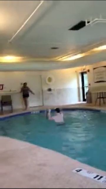 Swimming 3 Buffalo NY Hotel !!! !!! !!! ! смотреть онлайн