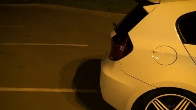 BMW 130i Full Performance Pack 3