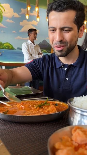 Srilankan Chicken Curry With Malabar Parantha And Rice 🍚 😍