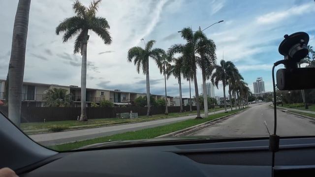 UBER Black в Miami | Lyft Black в Майами | Сколько можно заработать премиум такси в Майами смотреть онлайн
