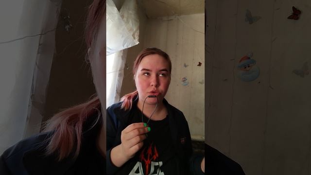 болталка неразборчивый шёпот/ что случилось со мной вчера😱😱😱 смотреть онлайн
