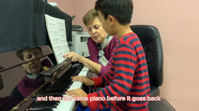 🎹 Piano Lesson in Progress | 🎶 Jery (7) | J.S. Bach. Little Prelude in c minor смотреть онлайн