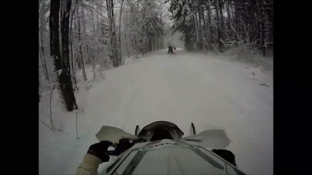 Snowmobiling in Grayling 12/23/2012 смотреть онлайн