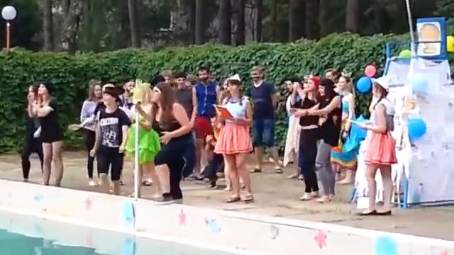 Лагерь "Волна" 3 смена 2017 г. Праздник "День Нептуна". Это супер прикольно! vk.com/unostmk смотреть онлайн