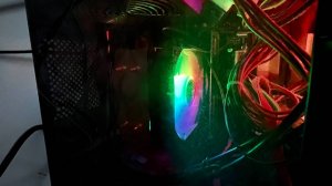 Как быстро снять башенный кулер в компьютере