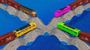 Четырехместные красочные поезда против безумной ошибки в перекрытии железнодорожного переезда через