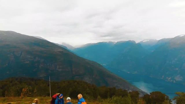 Norrøna Hvitserk Adventures смотреть онлайн
