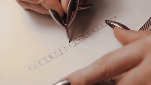 Створення каблучки зі сколопендрою смотреть онлайн