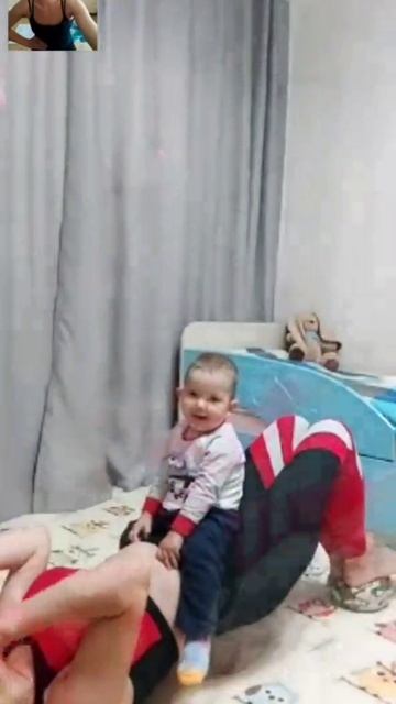 Фитнес «Мама+малыш» вживую