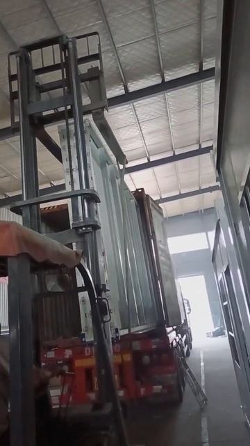 modular house loading process смотреть онлайн