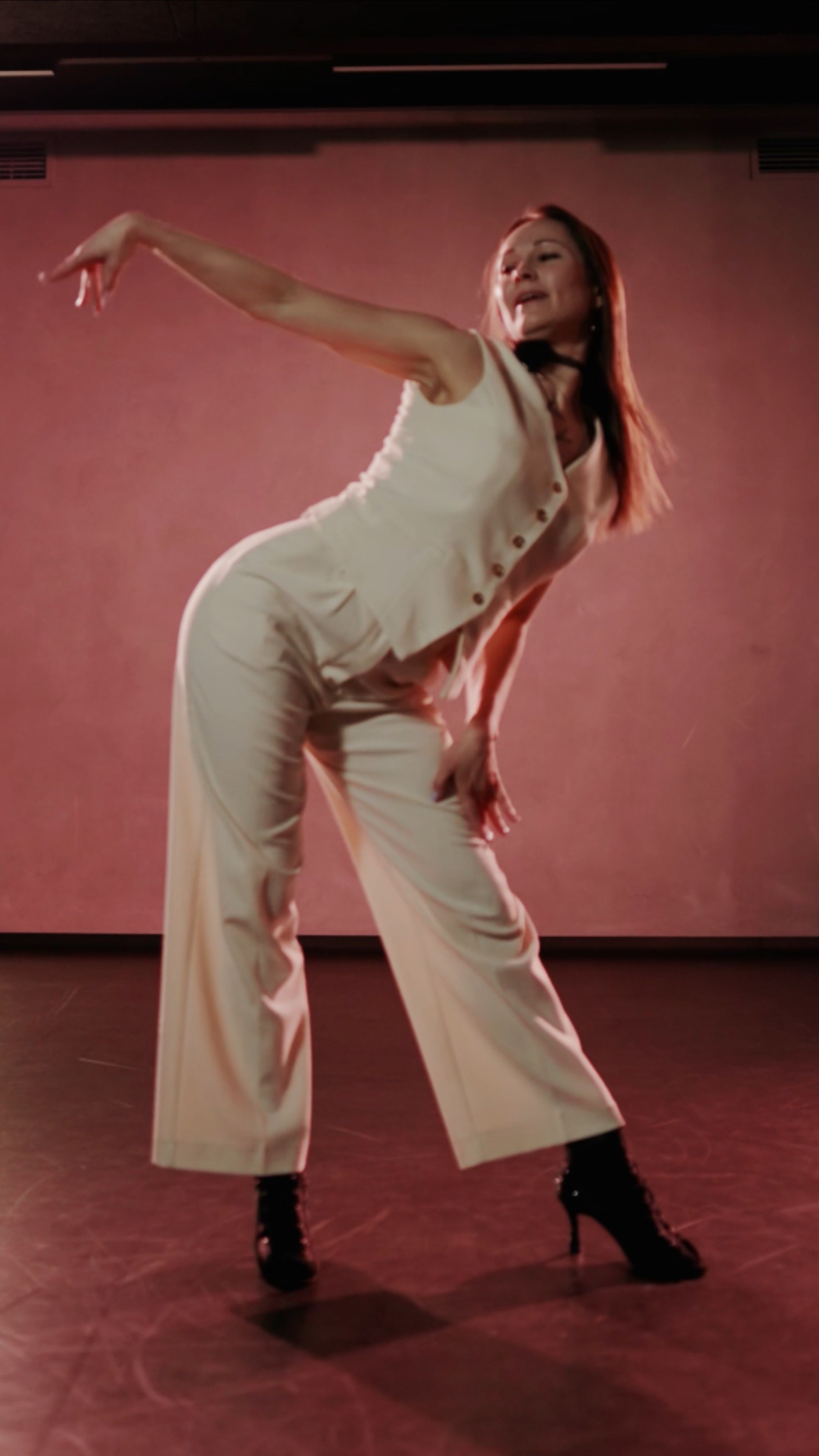 Всю жизнь в спорте, в танцах👠
Я точно знаю, как быть в форме после 41+ лет