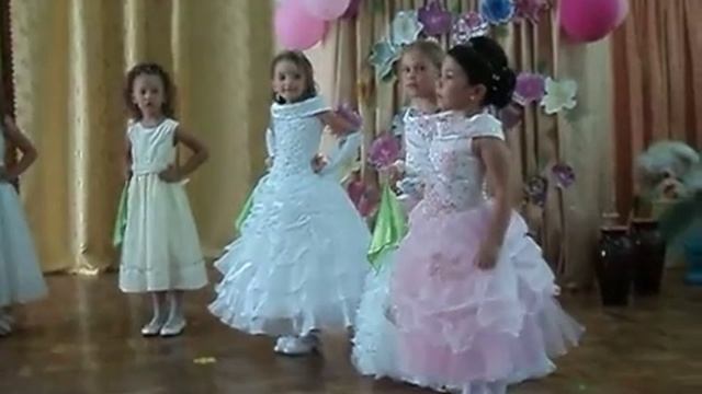 Выпускной детсада. 2010 год(10) смотреть онлайн