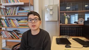 Дагун Э. 5-О класс читает стихотворение В.Берестова Как хорошо уметь читать