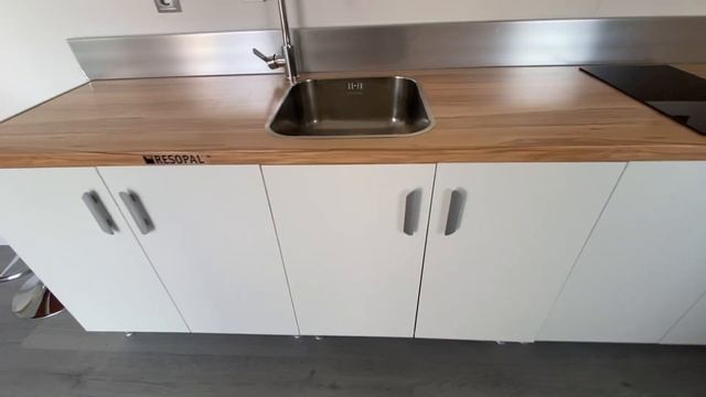 Modelo De Contenedor De 12m (30m2) 