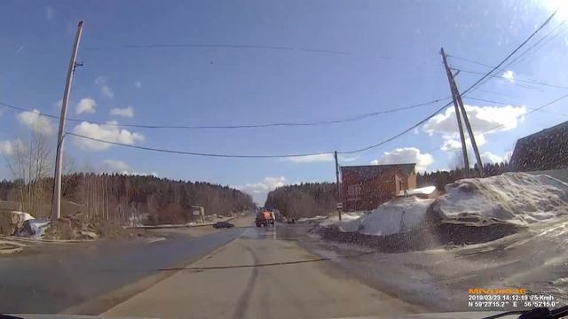 EMER190323 141132 Идиот на ВАЗ 2115 смотреть онлайн