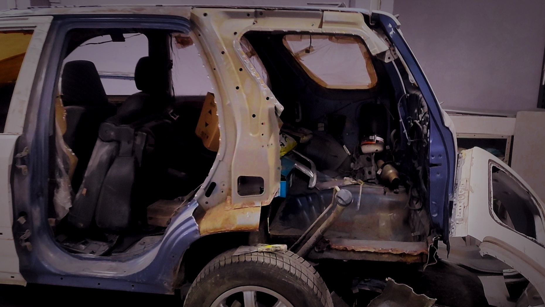 Замена заднего крыла на Honda Cr-v