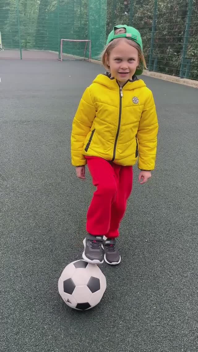 Какая вероятность забить гол, если бить только по углам? ⚽️