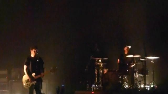Royal Blood - Ten Tonne Skeleton (Columbus, 6-4-15) смотреть онлайн