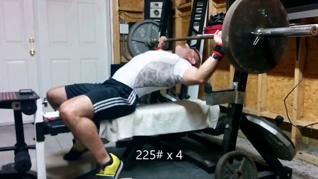 Paused Bench Press @ 235 & 225 смотреть онлайн