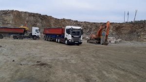 Scania Тонар в карьере