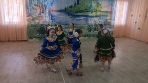 Казачий танец  "Я на печке молотила"