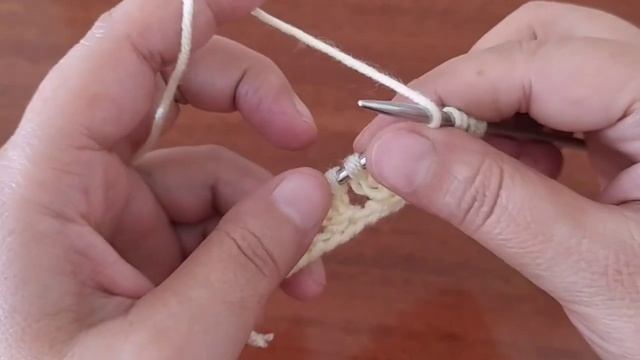 4 SIRA ÇOK KOLAY ŞİŞ ÖRGÜ MODELİ ✅ Yelek, şal, hırka modelleri ✅ Knitting Crochet смотреть онлайн