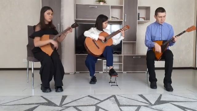 241 Ансамбль, с Тиличики То не ветер ветвку клонит Ехал казак за Дунай смотреть онлайн