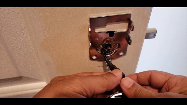How to Install Kwikset SmartCode 914 Z-Wave смотреть онлайн