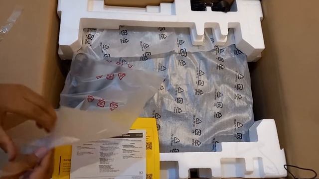 Yamaha RX-V6A Unboxing | 8K HDMI 2.1 AV Receiver смотреть онлайн