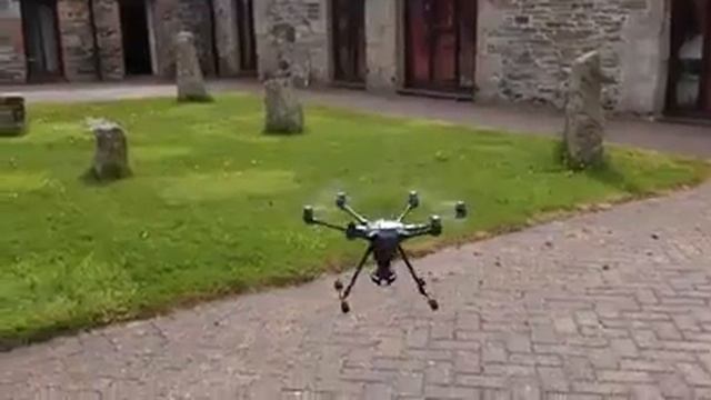 Drone Crashes Yuneec H - Testing with 5 motor hover смотреть онлайн
