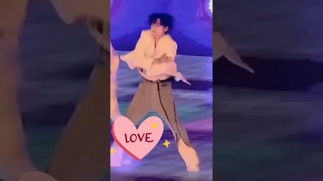 BTS! Невероятный Ким Тэхён! 💜💜💜 смотреть онлайн