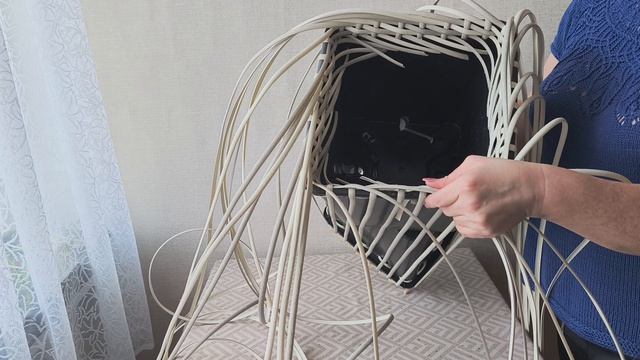 Кашпо квадратно-винтовое из ротанга смотреть онлайн