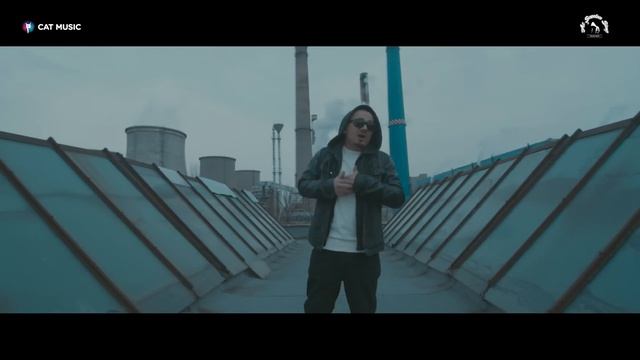 Cosy feat. Mellina - Trist dar adevarat (Official Video) смотреть онлайн
