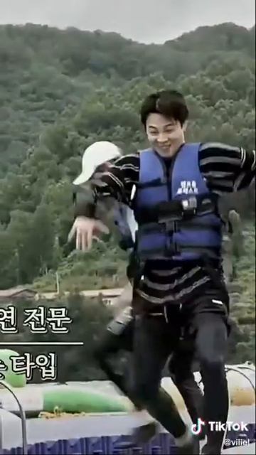 Айгуу Чимин~а ты мое сердце 🥰