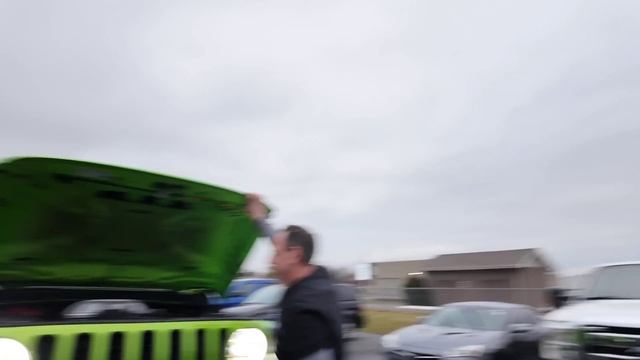 MY DODGE DEMON 170 VS MY DEMON JEEP MOJAVE INSANE HIGHWAY PULLS AND REVS смотреть онлайн