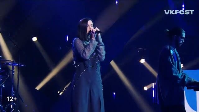 #Елена Темникова. VK Fest Онлайн 2022. Live концерт.mp4 смотреть онлайн