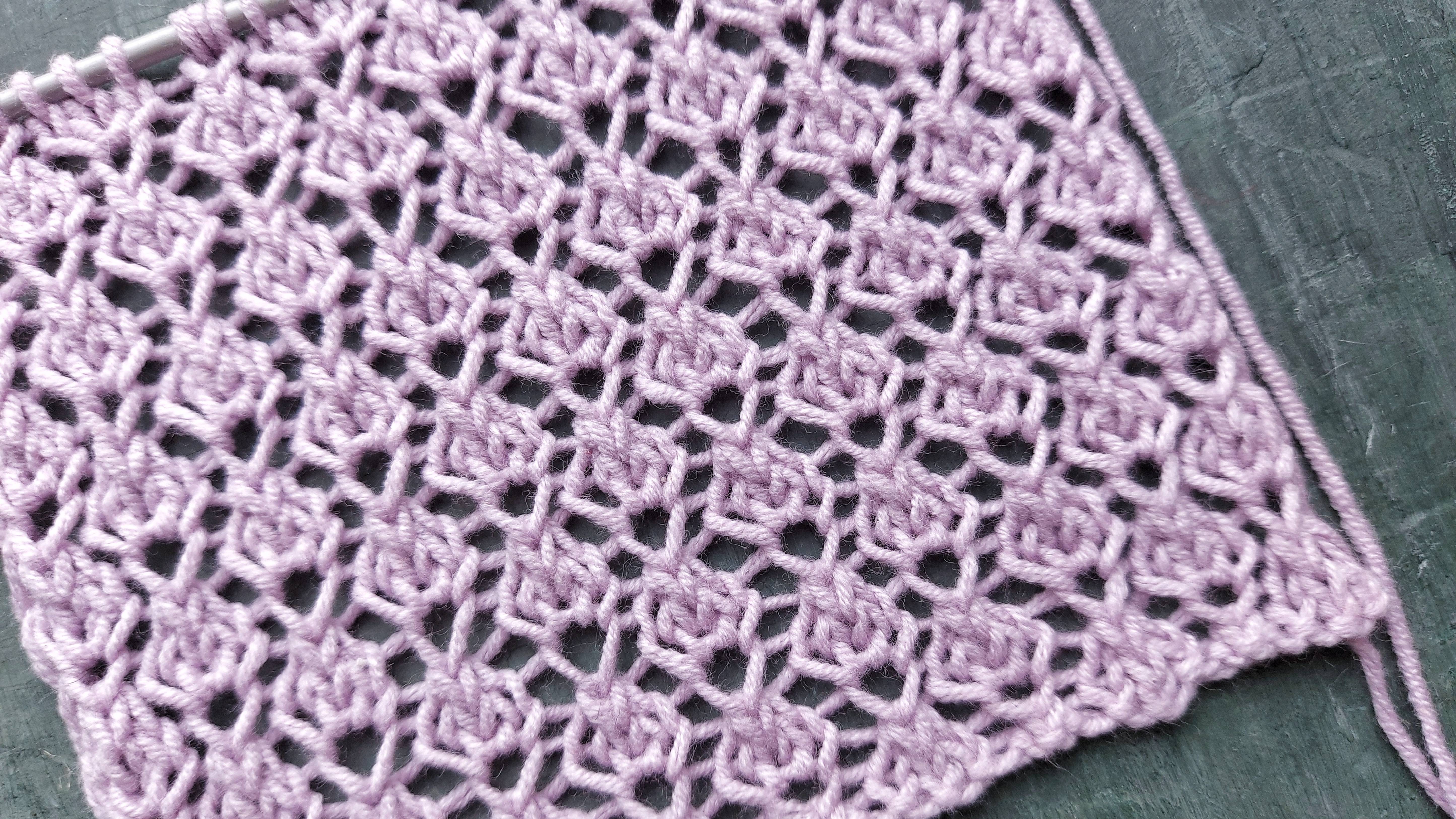 Нежнейший мелкий узор спицами Ягодки для вязания летних топов, туник, палантинов смотреть онлайн