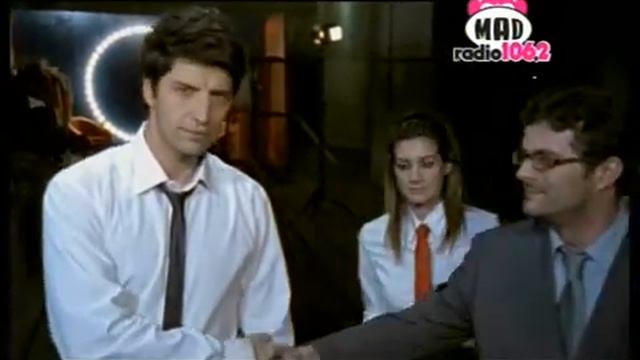 Ego Travao Zori - Sakis Rouvas смотреть онлайн