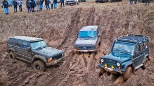 КТО СМОЖЕТ ПРОЕХАТЬ ОВРАГ? НИВА и УАЗ против TANK 300 и JEEP